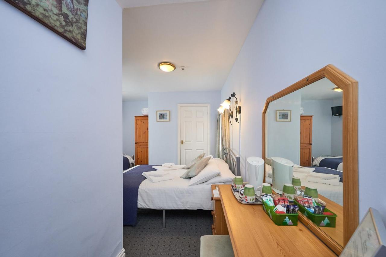Bed and Breakfast The Wilton International Blackpool Exterior foto